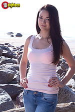 Tiny teen porn masturbation 18 eighteen
