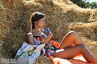 Beauties erotica thumbnails charmer outdoor