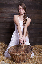 Sweet peasant glamour models beauties pics soft amour angels model