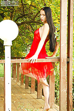 Amour angels individual girl art nude photo in the park