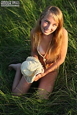 Summer time fresh 18 age modelness