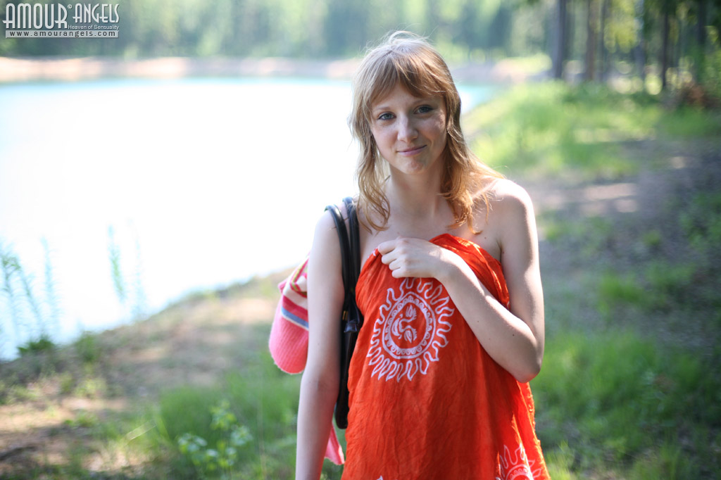 Tits 18 age amour angels naked models female strawberriesager outdoors