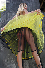 Hellish gallerie glamour picture art nude photos avril
