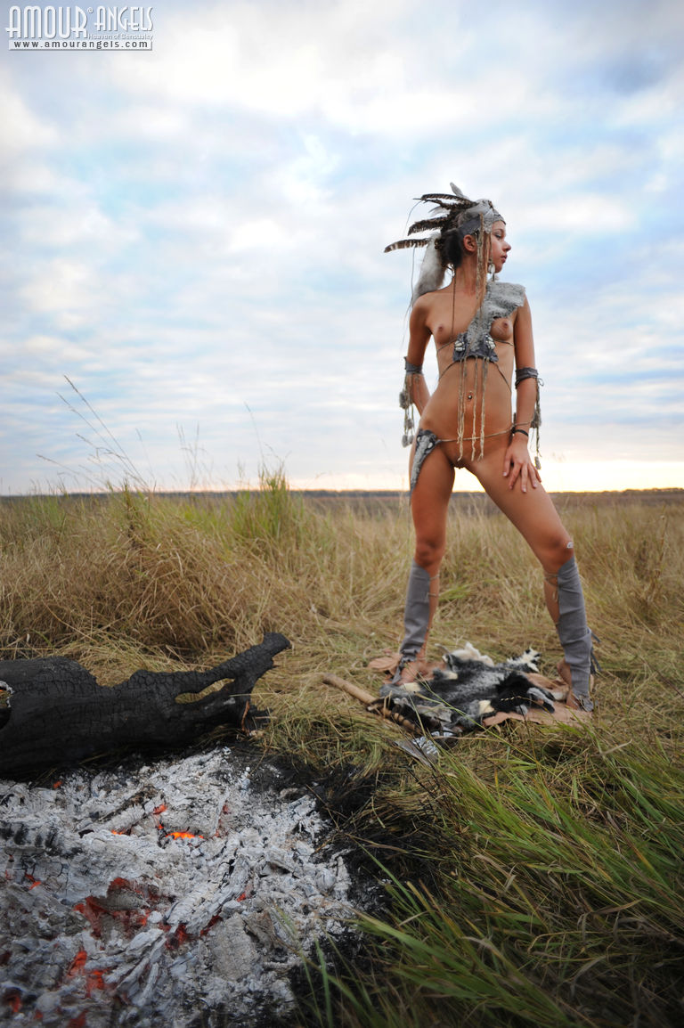 Wild outdoor amour angels erotic beauty