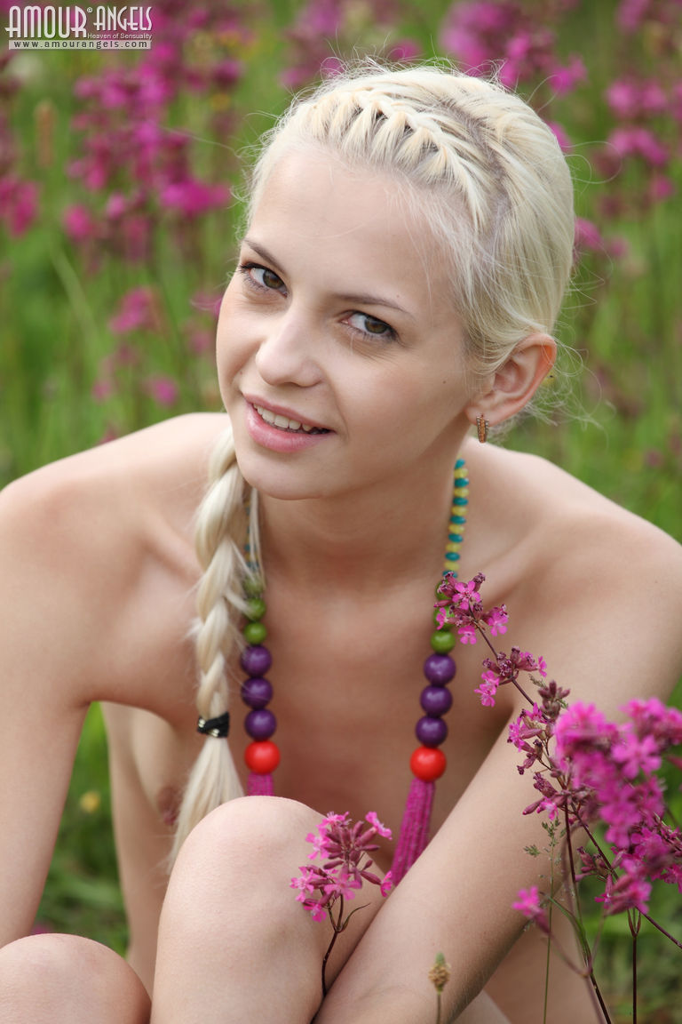 Tight hot goddess fairy individual models erotic sex models body