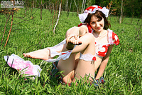 Cute stripping loves art posing