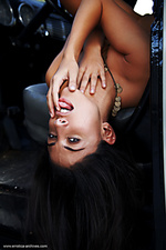 Sweet modeling horny