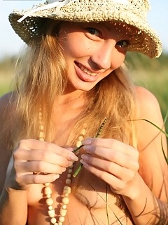 Summer time fresh 18 age modelness