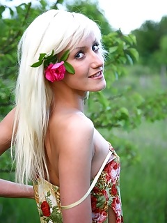 Pic teens naked art nude photos with pink flowers