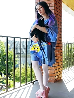 Emo girl shows everything