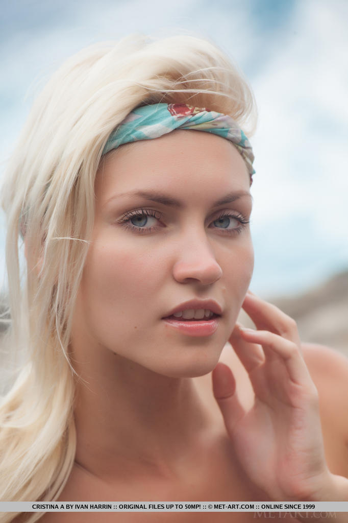 Images topless soft 20 age nude images divine met art horny angels sample art nude