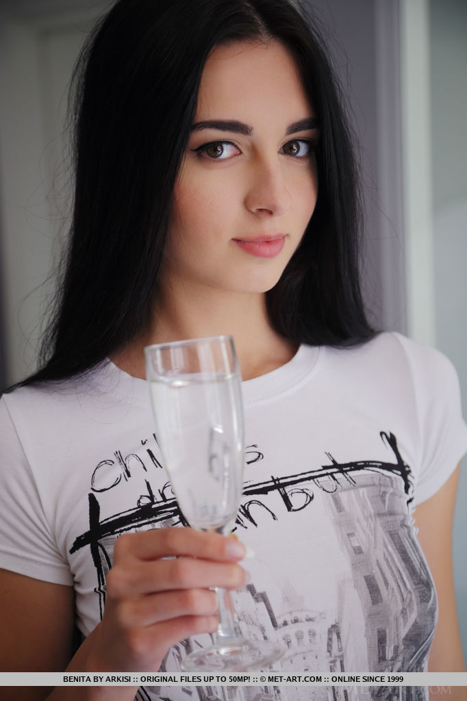 Panties sweeties miss outdoor sweeties met art babe porno magic nudes natural nude art met art