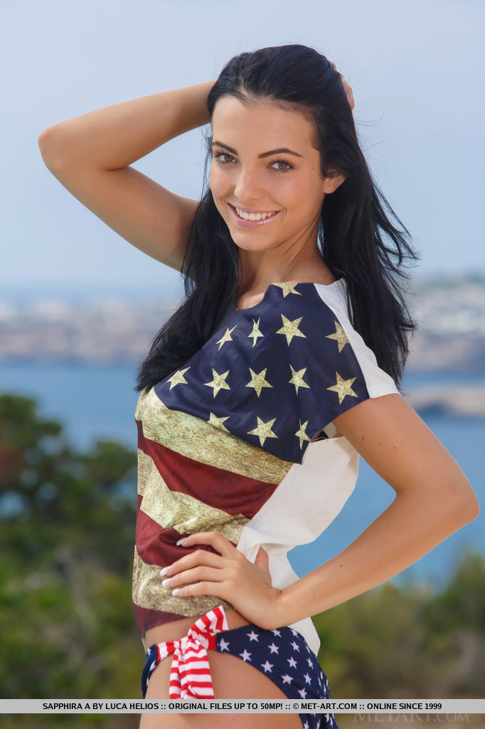 Pleasures tits gallerie youngers met art soft