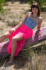 Sweetheart loving erotic photos tanning