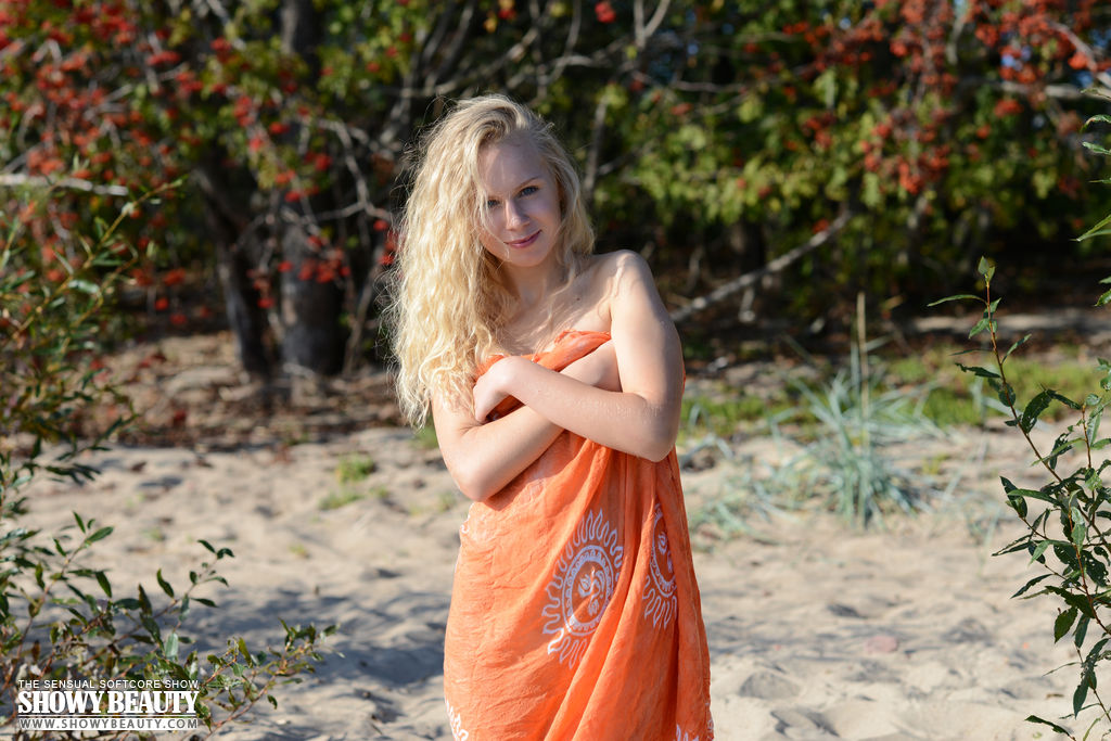 Beach glamour
