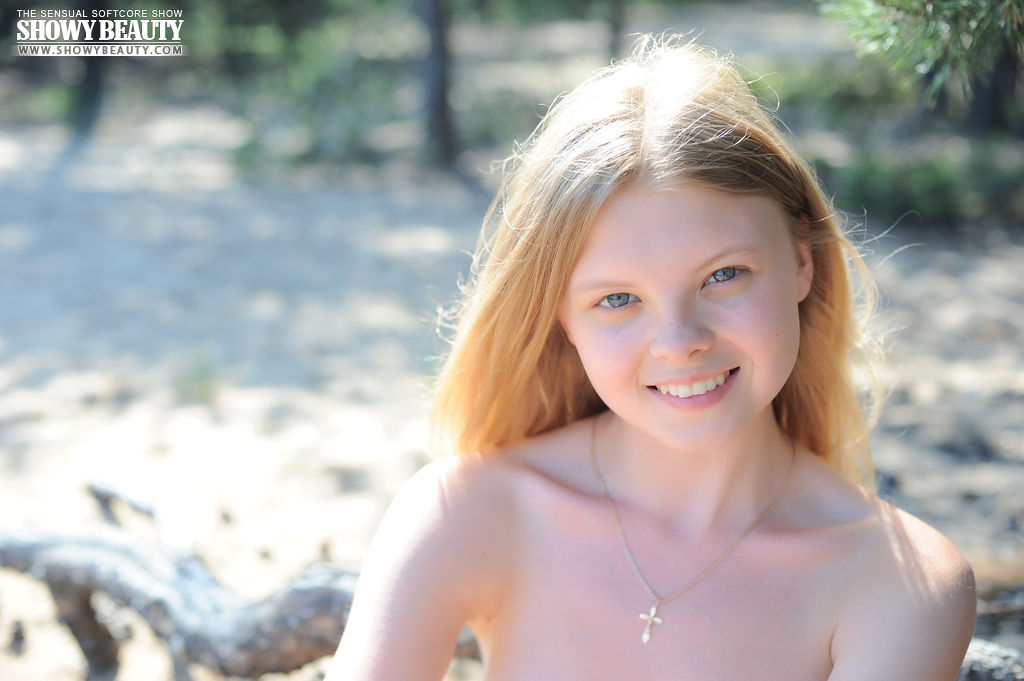 Lovely outdoor showy beauty amazing new erotic photos fairy