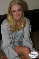 Teenie skye model stars