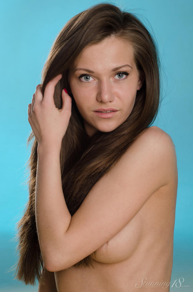 Sensual nubiles thumbnail pic teens stunning 18 naked girl