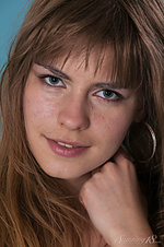 Glamour pussies stunning 18 unique nineteen virgins